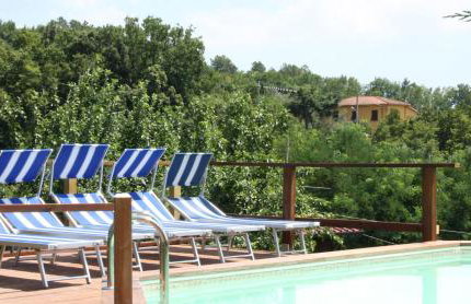 Appartamenti Residence Montebello, relax con giardino e piscina - Foto 3