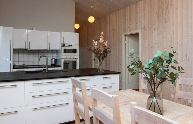 10 Person Holiday Home in Allingabro - Photo 10