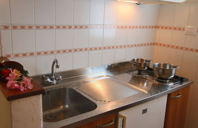 Lovely Holiday Home in Giannella near Beach - Photo 9