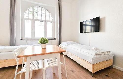 Tolstov Apartments - Studio Wohnungen - 15 Min zur Messe DUS - Foto 2