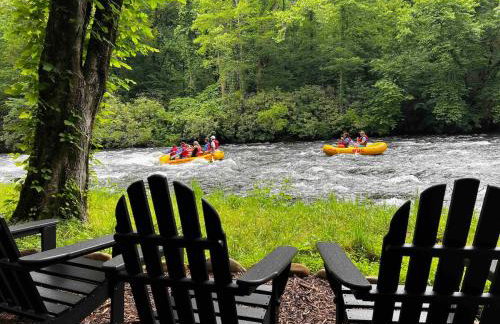 Nantahala River Luxury Escape-on the river! - Foto 25