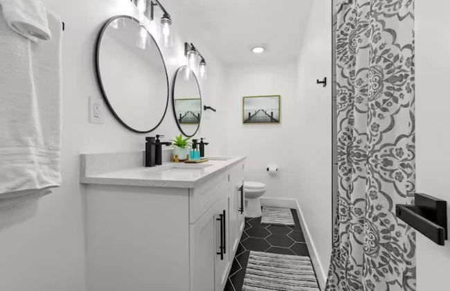 NEW Mid Century Modern Largo Retreat - Photo 17