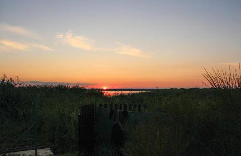 Two-Bedroom Holiday Home In Nowe Warpno - Foto 16