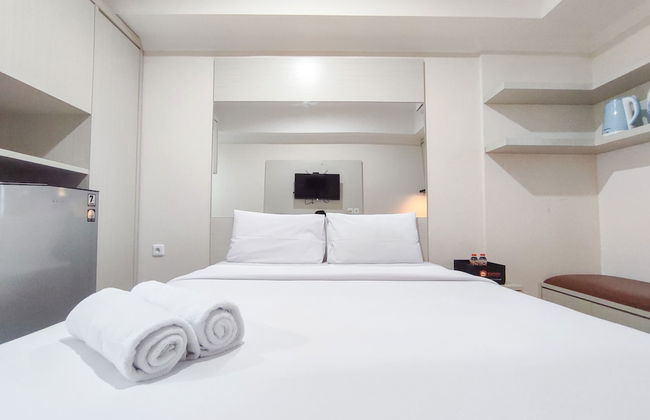 Warm And Cozy Style Studio Room At Paltrow City Apartment - Foto 1