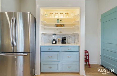 Charming Vintage House in Zilker with Hot Tub and Parking - Foto 16