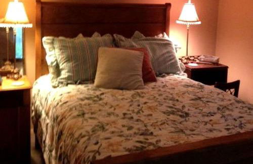 Impressive Secluded Cabin Rental with Hot Tub Along the Chattahoochee River, Georgia - Foto 15