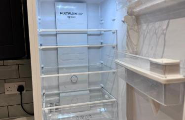 Modern 4 Bedroom House Sleeps 10 Free Parking Liverpool - Foto 33