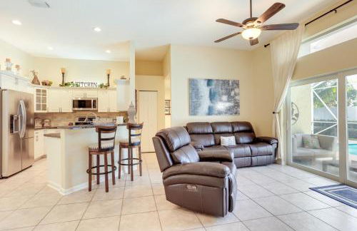 Sleek Jupiter Retreat with Lanai and Pool! - Photo 15