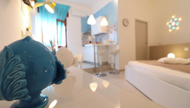 Casa Maya Modern Open-space Apartment Steps From Otrantos Seafront - Foto 5, Habitación