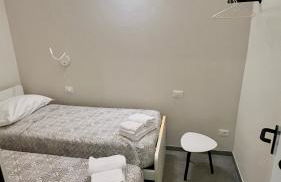 College Suites - Photo 5