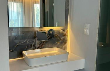 Nikos VKL - Photo 11