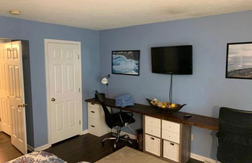 The Redhawk Hideaway: Charming 2BR Condo near Miami Univ in Oxford! Book now! - Foto 8