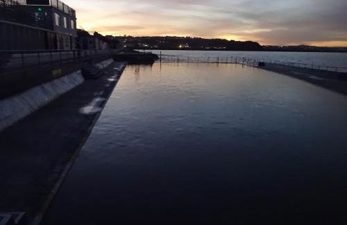 Quirky fisherman's cottage by the sea in Brixham - Photo 61