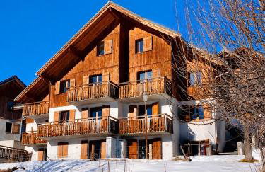 Appartement Duplex 6 ou 7 personnes dans chalet à 250 m des pistes - Foto 1