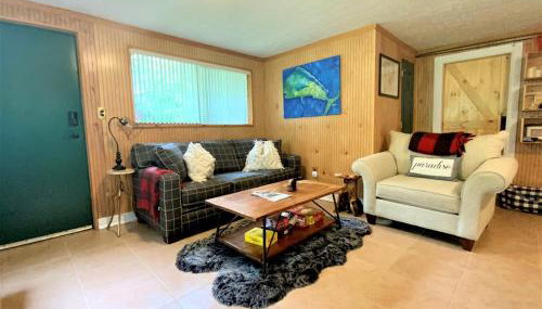 Barney's Retreat- Rustic cabin on the river! - Foto 5