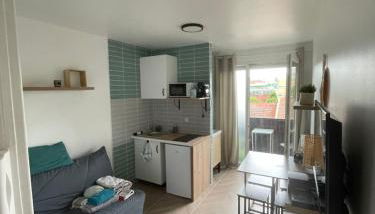 Superbe studio neuf avec Balcon - Foto 3