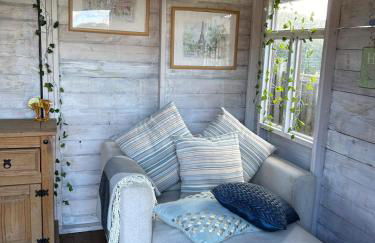 The Lodge - Photo 76