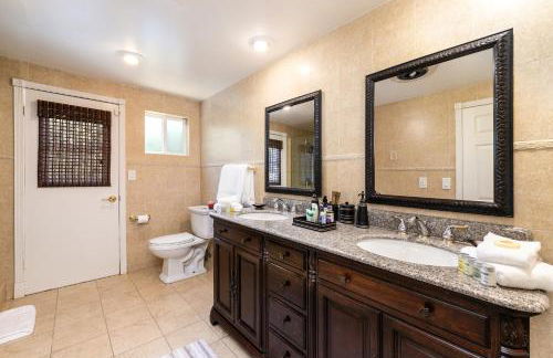 Villa Sausalito - Newly Designed 4BR HOUSE & POOL by Topanga - Foto 36