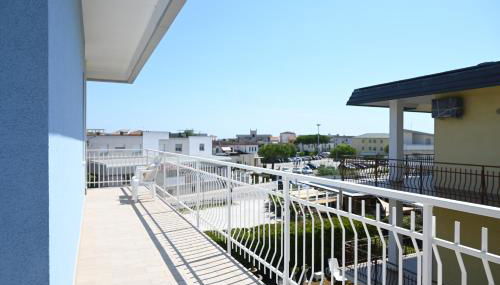 Marcelli, trilocale con terrazzo a pochi passi dal mare - M394 - Foto 5