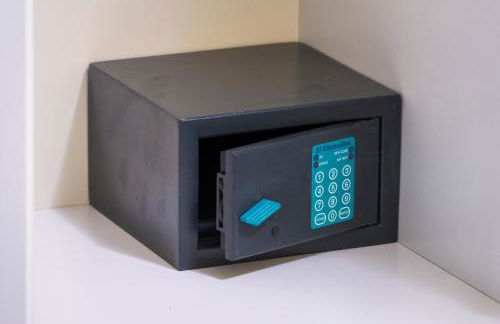 Esplanade Apartments - Heated Pool - Photo 82