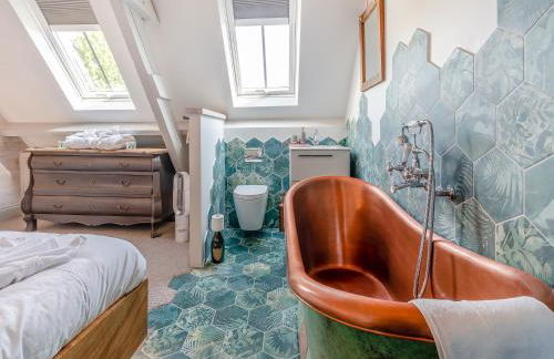 The Drunken Carpenter's Cottage - Photo 13