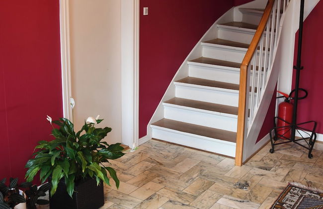 Lovely Town Apartment - Sleeps 5, Parking & Garden - Foto 14