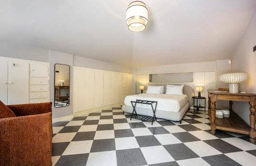 A Majestic Oasis in Keramikos, the Heart of Athens - Foto 8