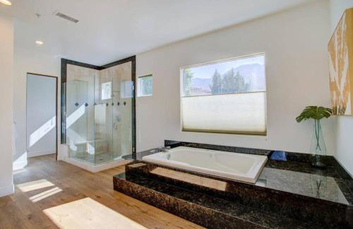 Luxury Palm Springs Retreat w/ Heated Pool & Spa - Foto 26