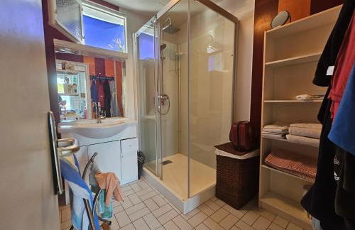 La Maison Du Soleil Couchant - avec jardin - à 250 m de la plage - Véranda - Foto 3