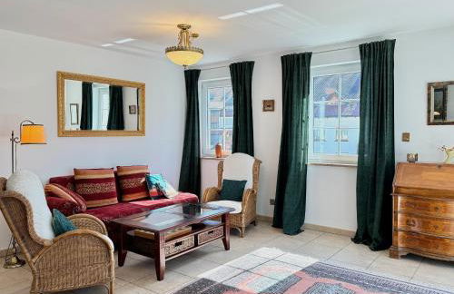 Ferienwohnung Residenz am See - exklusive Wohnung in erster Reihe mit Balkon und Seeblick - Photo 26