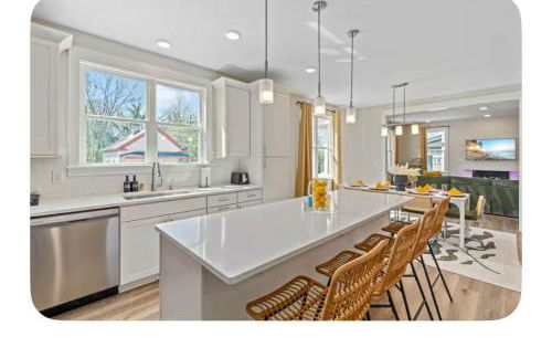 Brand New 3 Bed 3 Bath Modern Home in Downtown - Foto 29