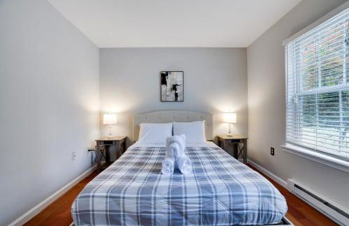 Poconos Retreat Hot Tub, Pool, Theater EV chrg & more - Foto 49