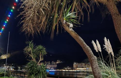 Fantastic sea views at Century's old Alma's Cottage - Sleeps up to 8 guests - Foto 56