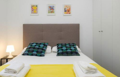 Bright, Brand new & Very Comfortable Apartment - Photo 19