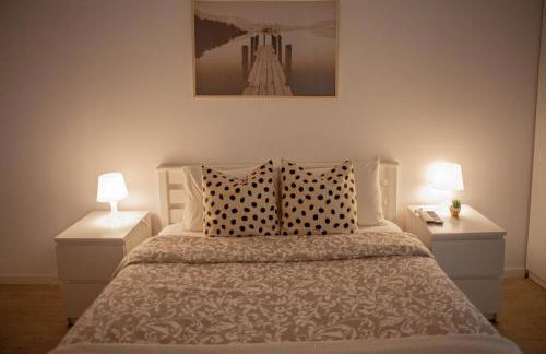 Just4uApartment - Near Lisbon & Beach - With AC - Foto 9