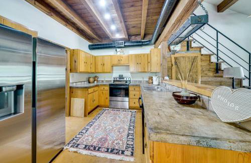 Swim, Hike and Unwind Serene Hill Country Retreat - Foto 9