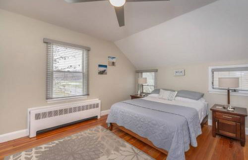 Waterfront Sodus Gem, Dock Game Loft Bay View - Foto 17