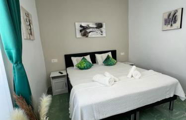 San Antonio - Photo 4