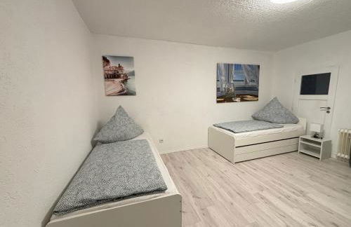 140qm - 4 Zimmer- Parkplatz - Autobahn - blauer See - MalliBase Apartments - Foto 18