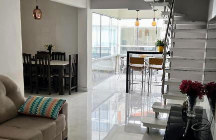 Duplex Pé na Areia - Vista para o Mar - 08 Pessoas - Photo 1