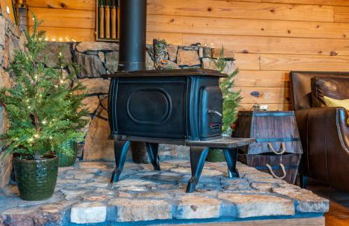 Misty Mountain Cabin Spectacular Scenic Escape by Caddo River - Foto 8