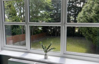 Castle-View Apartment & Free Parking on Site - Foto 10