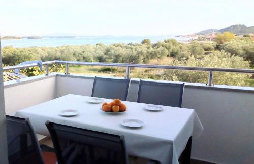 Grand Vista - Photo 2