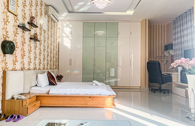 Lucky Hotel - Photo 9