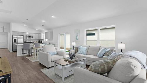 Golf Cart Pool Access Garage Parking - Foto 2