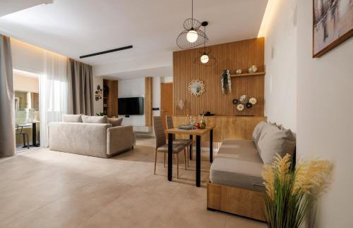 Hersonissos Beach Front Suites - Photo 30