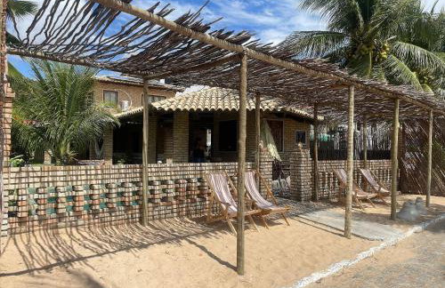 Pé-na-areia com piscina na Rota dos Milagres - Foto 64