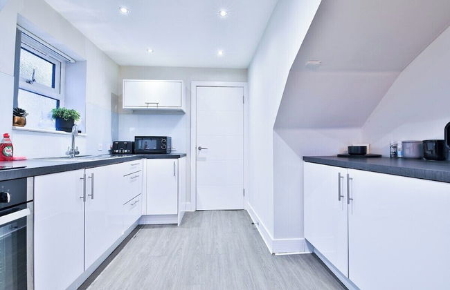 Whitchurch Place 2 Bed Flat in Cardiff - Foto 41