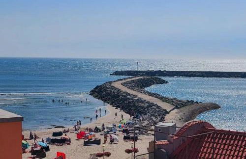 Beachfront Apartment - Foto 19