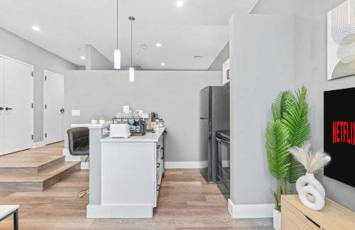 Modern DT Stay, King Bed, Parking Available - Foto 7